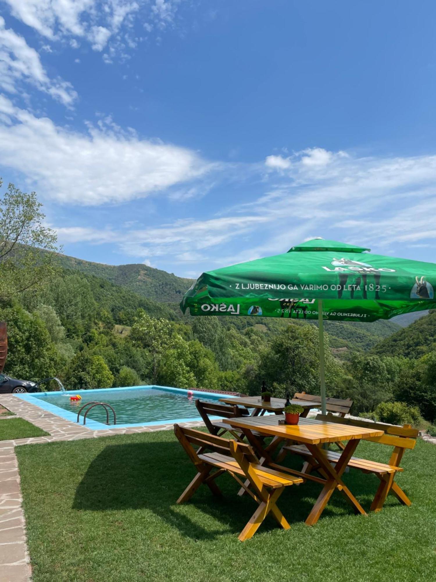 Jacimov Konak Pirot Exteriör bild